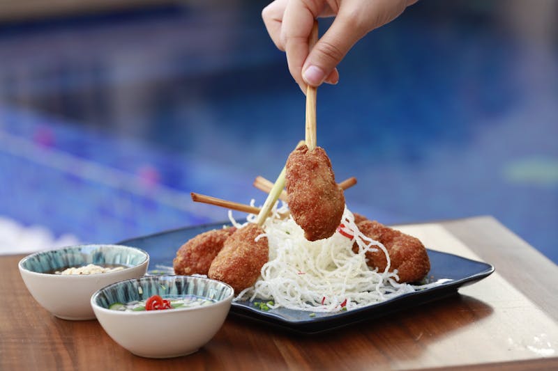 Mozzarella Sticks golden fried with marinara sauce