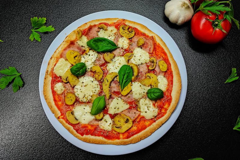 Creamy Chicken Alfredo pasta with parmesan sauce